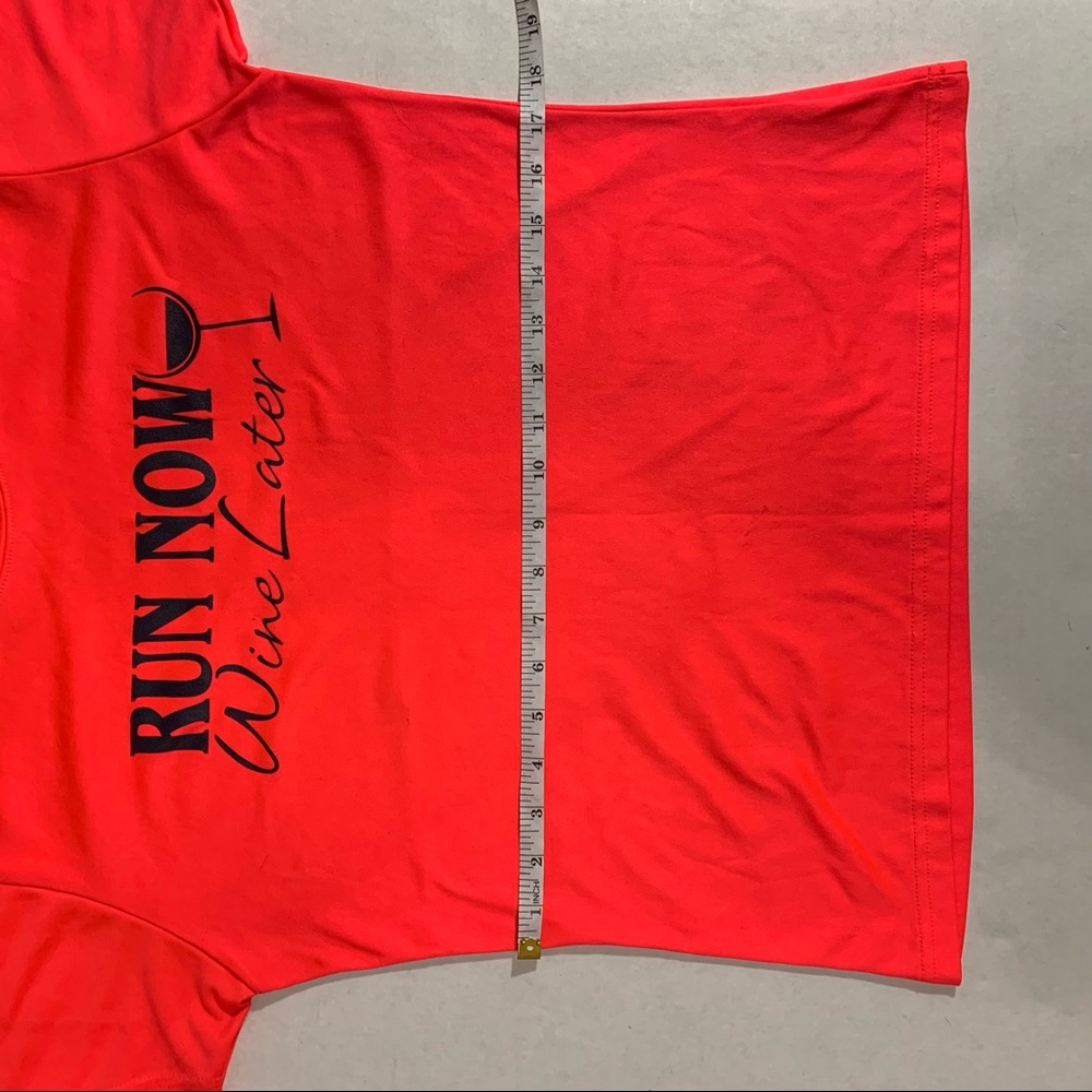 Run Now Wine Later Tech Tee NWOT - Picture 15 of 15